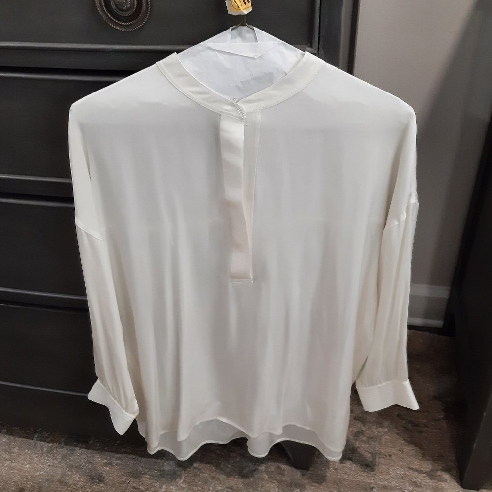 Vince cream/off white blouse